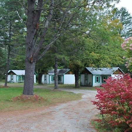 Pine Valley Cabins Thornton エクステリア 写真
