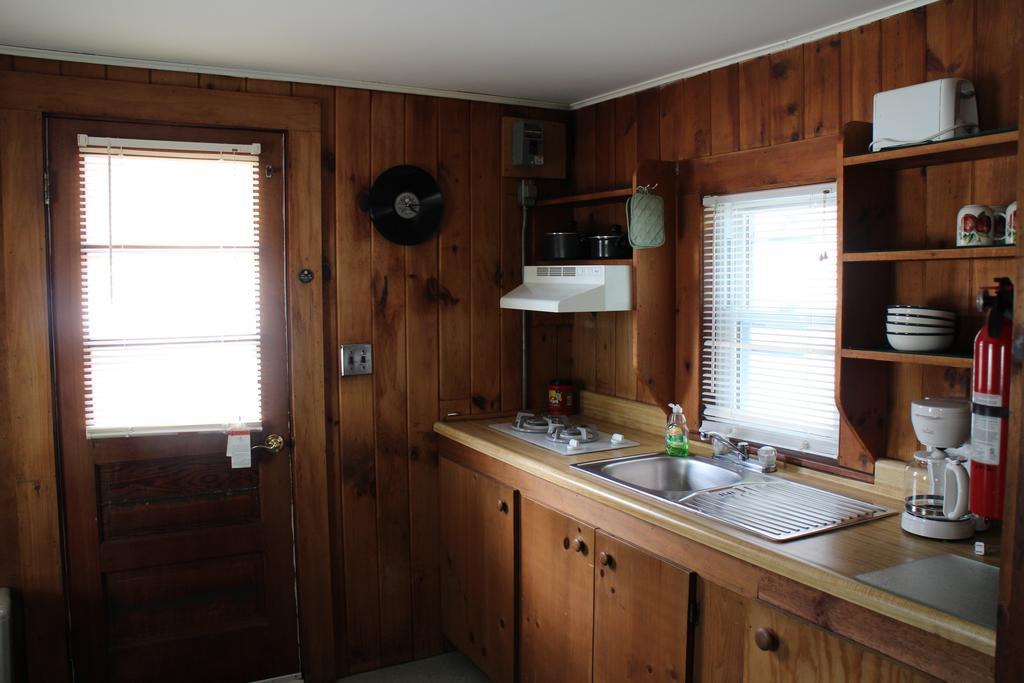 Pine Valley Cabins Thornton 部屋 写真