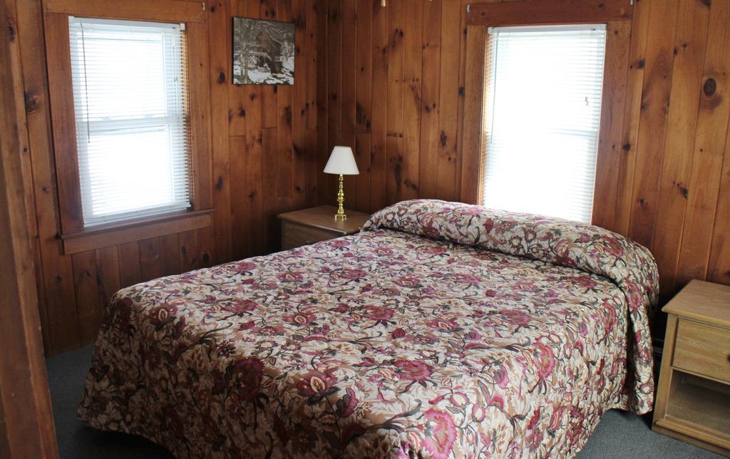 Pine Valley Cabins Thornton 部屋 写真